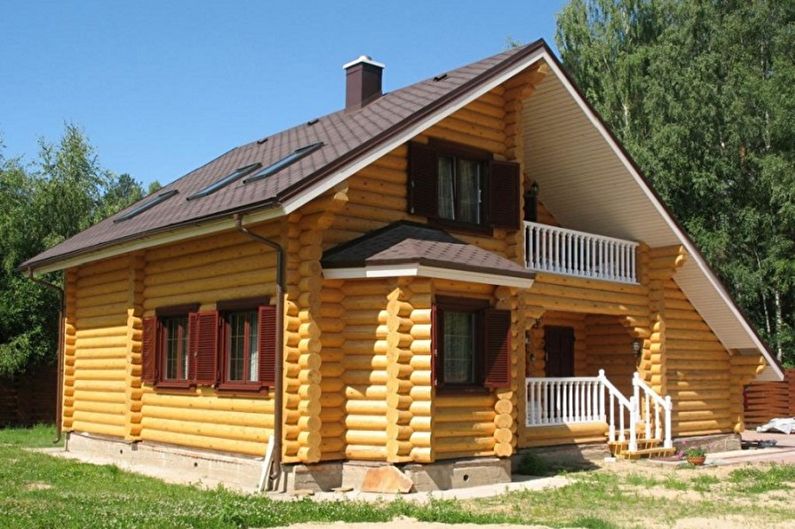 Rumah yang diperbuat daripada kayu balak - foto dan projek