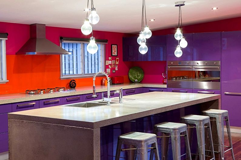 С какви цветове лилавото съвпада - Дизайн на кухнята