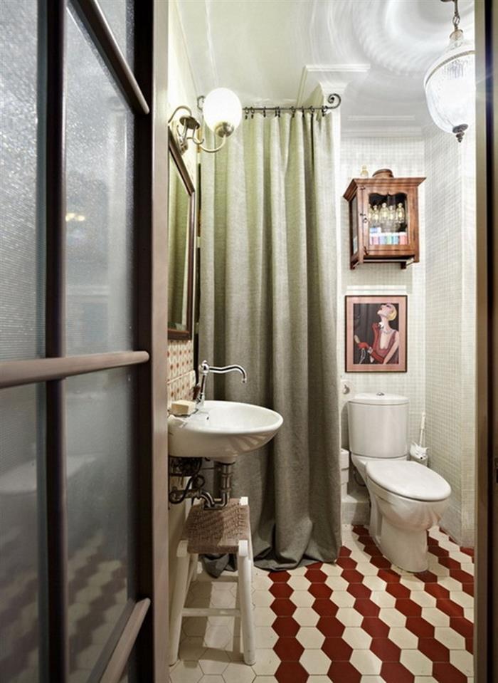 Diseño de baño de 2 m2. estilo retro