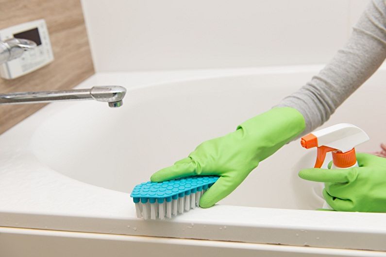 Kaip išvalyti ketaus vonią - taršos prevencija