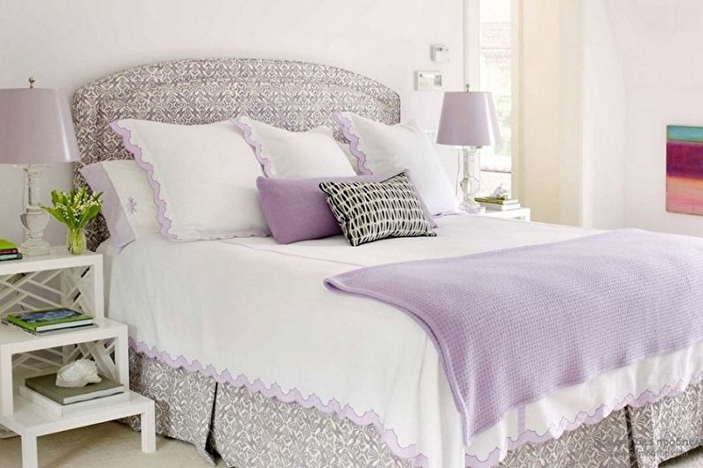 Warna ungu di bahagian dalam bilik tidur - Foto reka bentuk