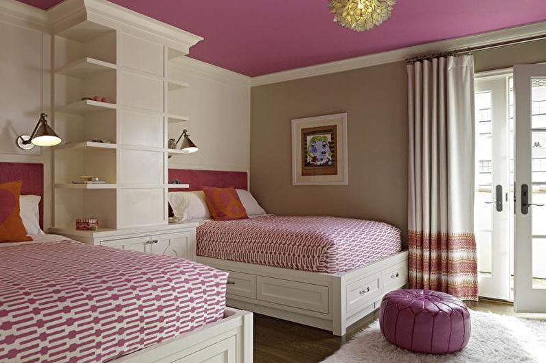 La combinazione di colori all'interno della camera da letto - foto