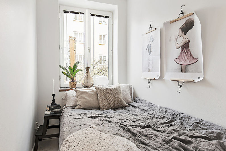 Λευκό σκανδιναβικό υπνοδωμάτιο - εσωτερική διακόσμηση