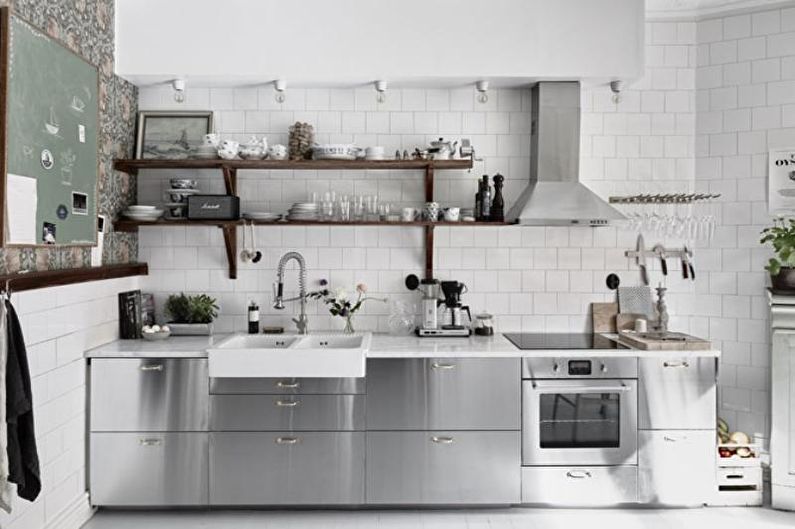 Le design intérieur de la cuisine est de 14 m². - photo