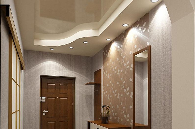 Siling plasterboard di lorong atau koridor