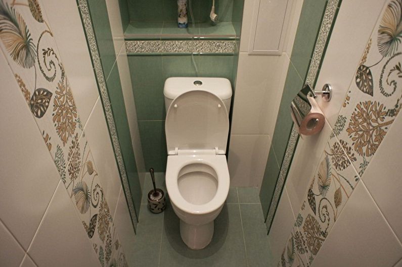 Seinäkoriste wc: ssä - valokuva