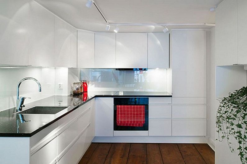 Cuisine 3 par 3 mètres dans le style du minimalisme - Design d'intérieur