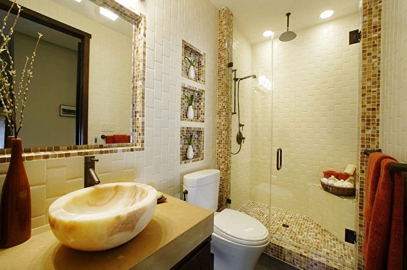 Kylpyhuoneen suunnittelu 5 neliömetriä - seinäkoriste