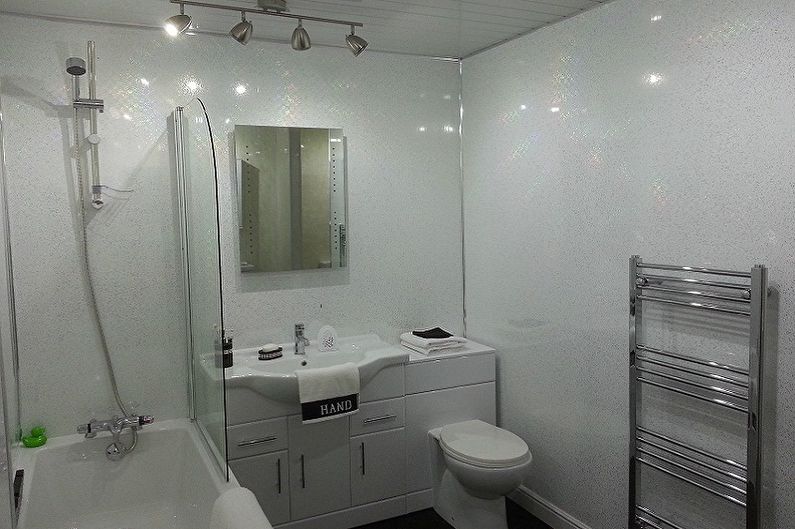 Vannas istabas dizains 5 kv.m. - sienu apdare