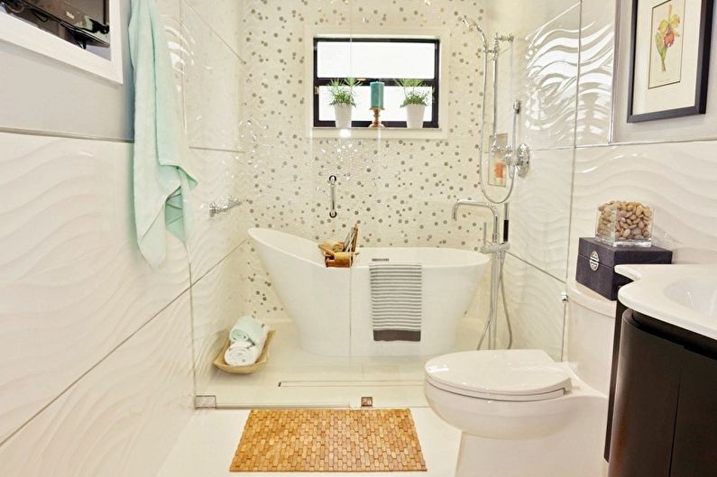 Design de interiores de uma casa de banho de 5 m2. - Foto
