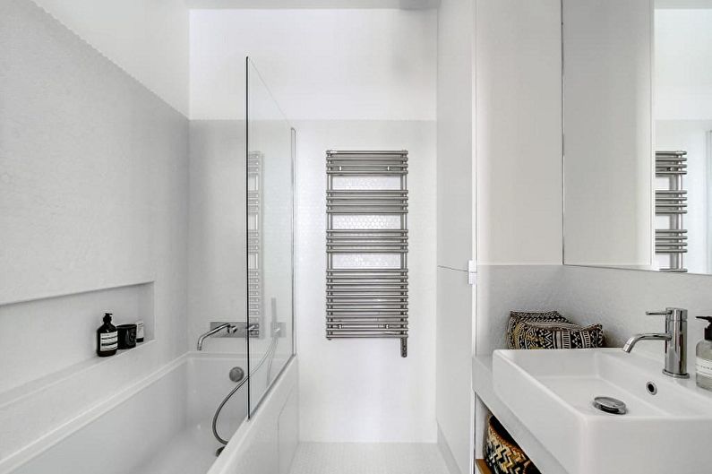 Interior design di un bagno di 6 mq - Foto