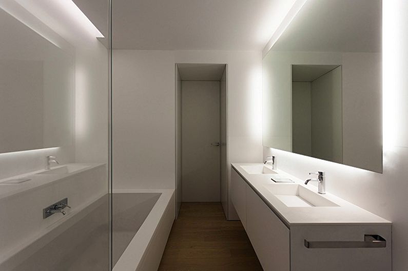 Innenarchitektur eines Badezimmers von 6 qm - Foto