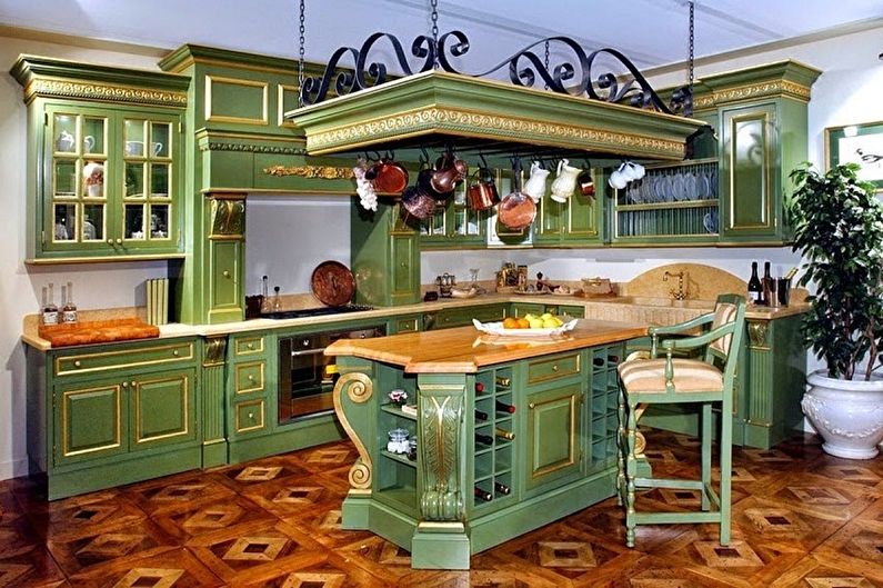 التصميم الداخلي للمطبخ الأبيض والأخضر - الصورة