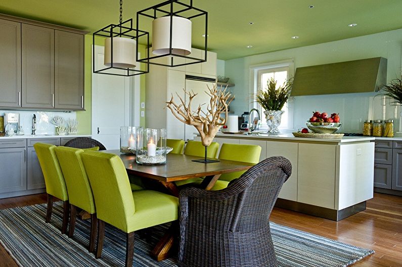 Interiérový dizajn bielej zelenej kuchyne - foto