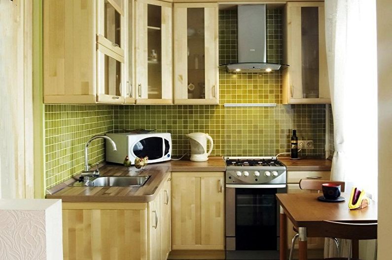 Интериорен дизайн на кухня 4 кв.м. - Снимка